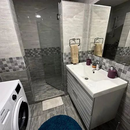 3 Apartment