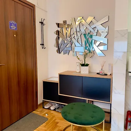 Apartment 3